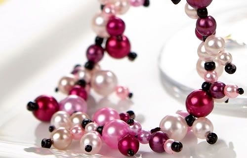 Red, Pink & Cream Glass Pearl Necklace