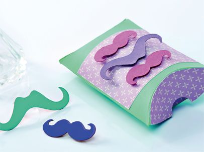 Make Moustache Gift Box
