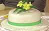 How to cover a cake in minutes