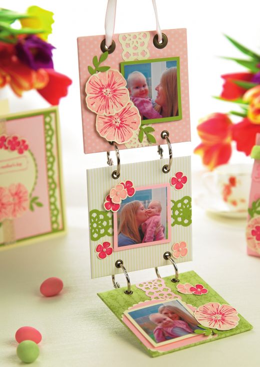 Mother’s Day Photo Frames.