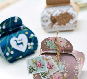 Wintry Gift Boxes