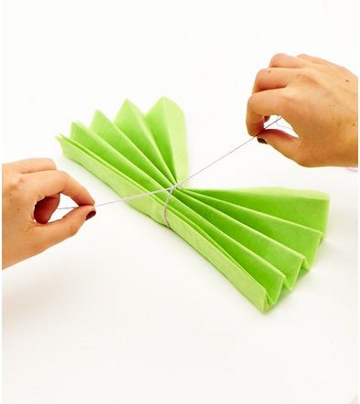 Make Paper Pompoms