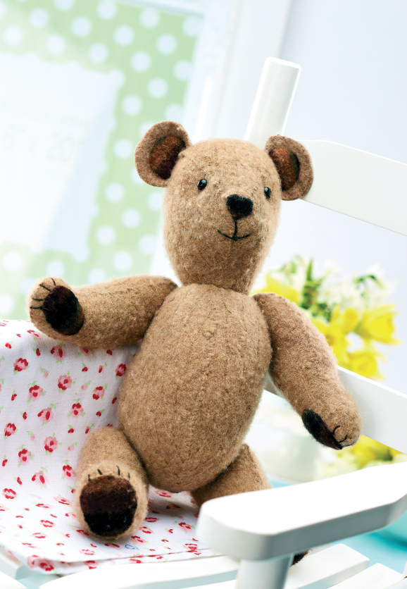 5 Teddy Bears You’ll Want To Take On A Picnic