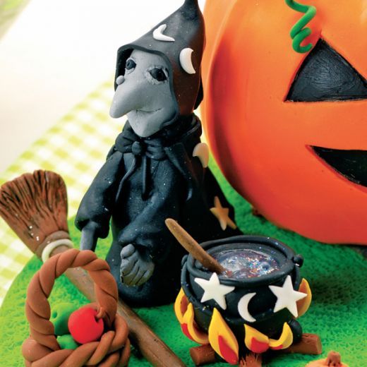 Halloween Crafts: 20 Super Simple Ideas Halloween Crafts: 20 Super Simple Ideas