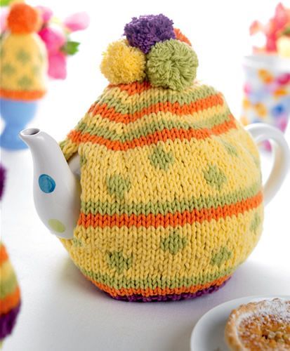 9 Easy Pompom Projects To Make Right Now 9 Easy Pompom Projects To Make Right Now