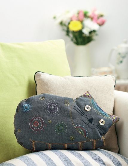 7 Purr-fect Crafts For Cat Lovers 7 Purr-fect Crafts For Cat Lovers