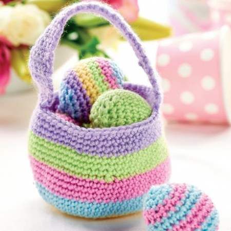 Easter Eggs-travaganza: 20 Makes & Ideas Easter Eggs-travaganza: 20 Makes & Ideas