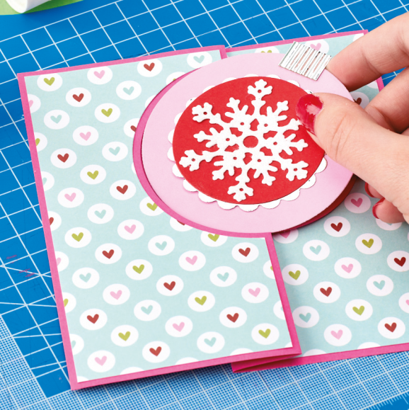 14 Unique Card Shapes To Try This Christmas