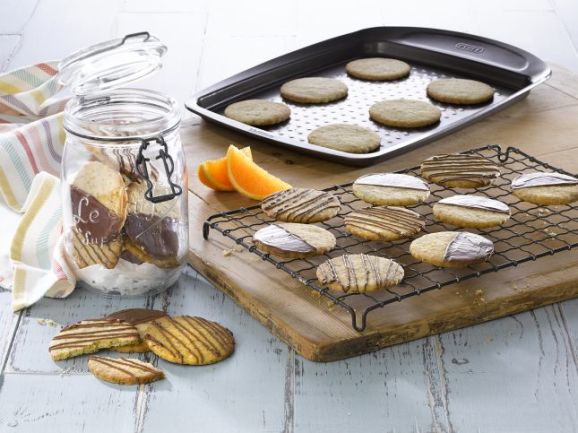 Craft Your Way To A Happy Hygge! Craft Your Way To A Happy Hygge!