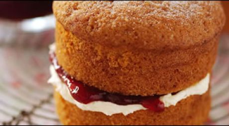 Mini Victoria Sponges Recipe Mini Victoria Sponges Recipe