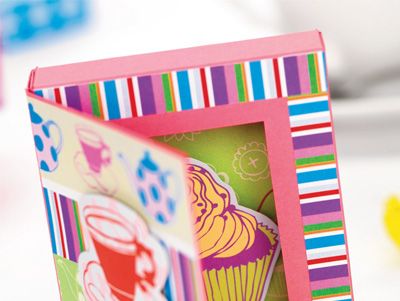 Pop Up Card & Papercraft Gift Boxes