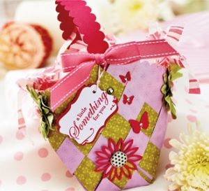 Paper Weaving Gift Basket Tutorial