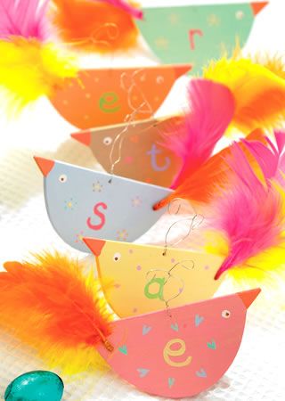 Painted Wooden Chick & Card Easter Set