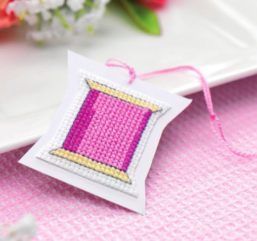 Beginner’s Cross-Stitch Card, Tag & Sampler