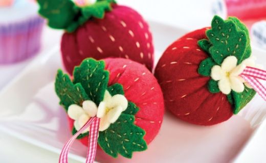 Strawberry Pincushion Template