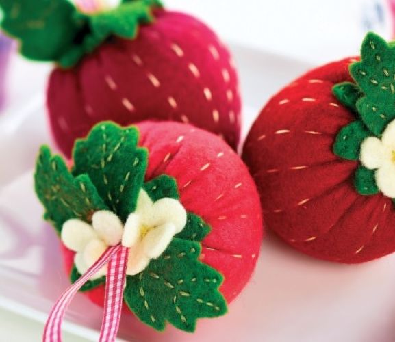 Strawberry Pincushion Template