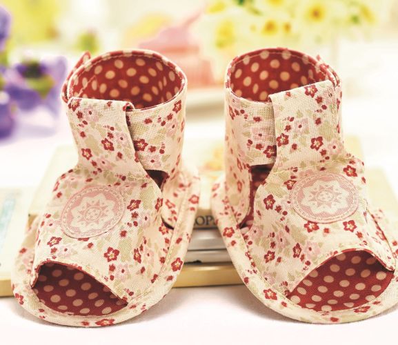 Sew a Pair of Baby Sandals