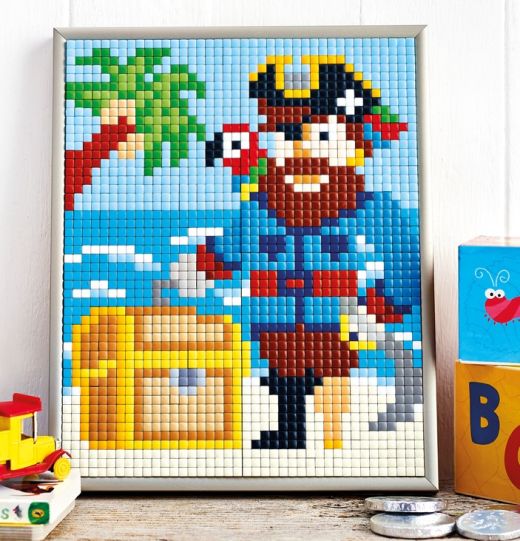 Playful Makes With Pixelhobby