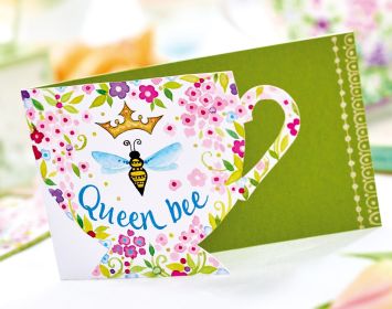 Painted Queen Bee Gift Set Painted Queen Bee Gift Set