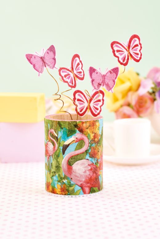 Easy Napkin Decoupage