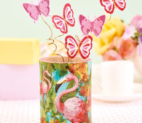 Easy Napkin Decoupage