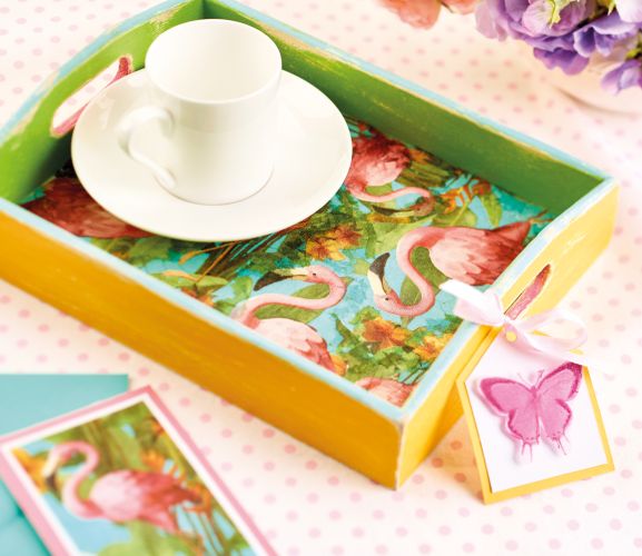 Easy Napkin Decoupage