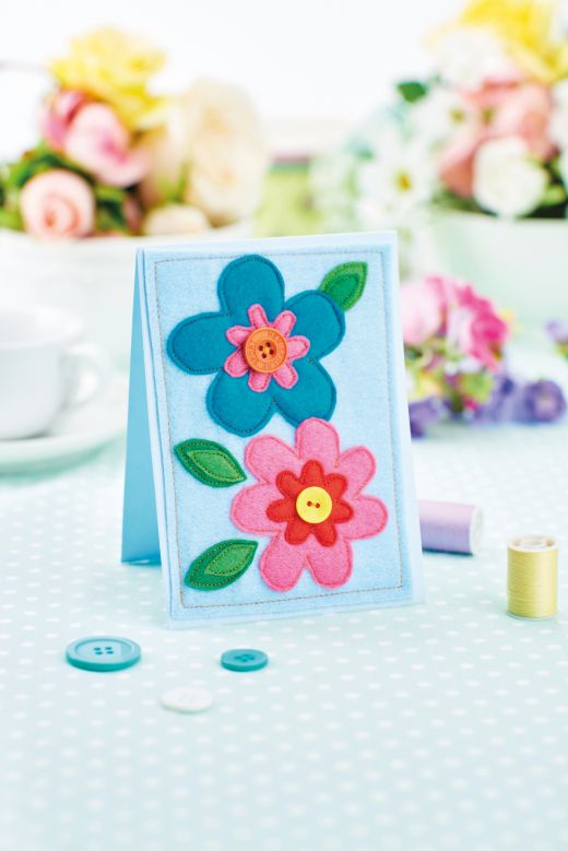 Easy Handmade Floral Sewing Set