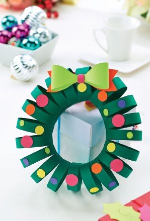 Simple Christmas Papercraft Wreath Template