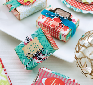 Contemporary Christmas Papercrafts