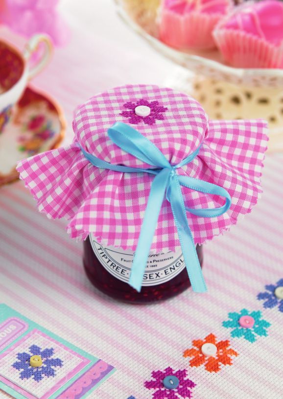 10 Free Cross-Stitch Patterns and Projects 10 Free Cross-Stitch Patterns and Projects