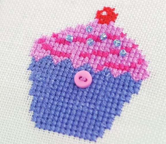 Cupcake Embroidery