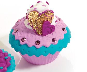Domestic Goddess Heart Cupcake Domestic Goddess Heart Cupcake