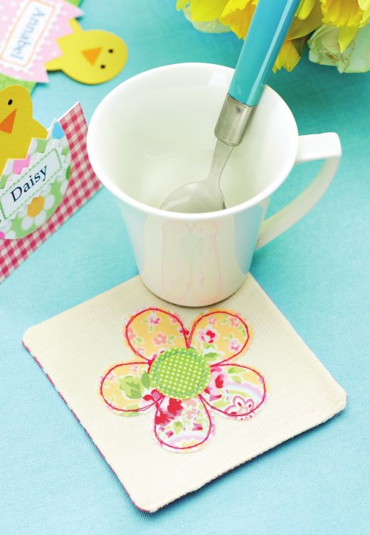 Easter Table Decorations