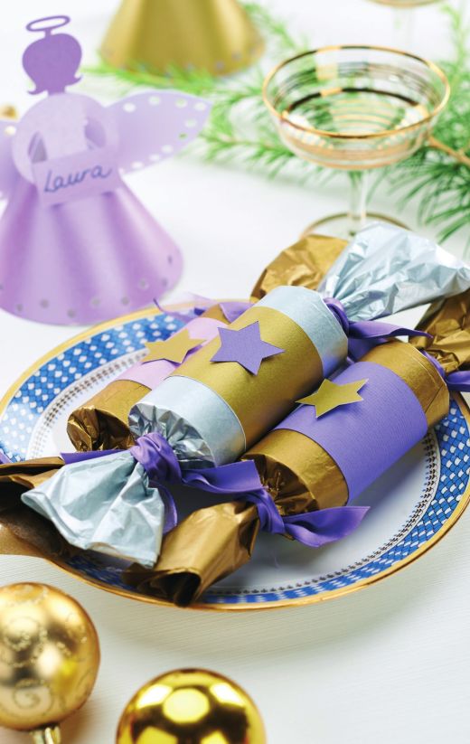 Four Xmas-Themed Papercraft Ideas