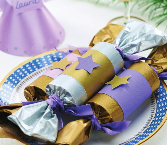 Four Xmas-Themed Papercraft Ideas