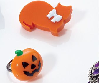 Fright Night Cat Brooch