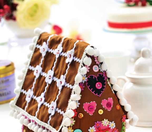 Gingerbread Tea Cosy