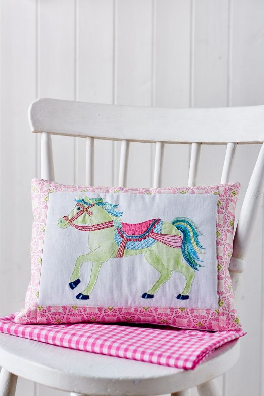 Horse Cushion Template