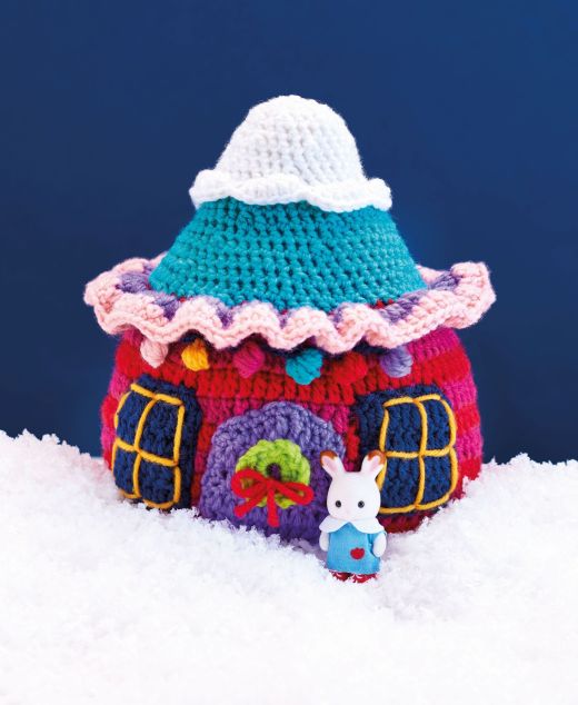 Crochet a Winter House