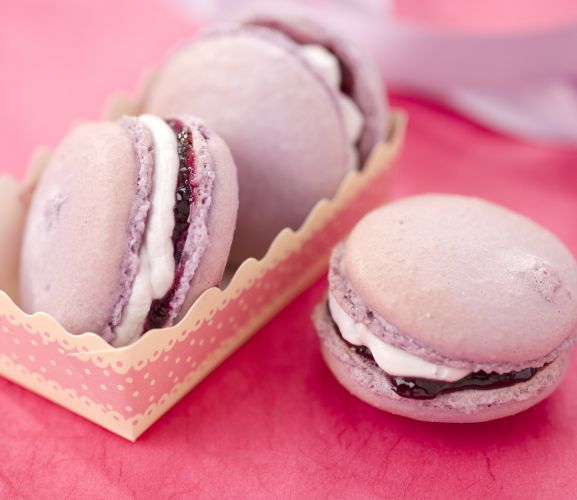 Blackcurrant Macaroons