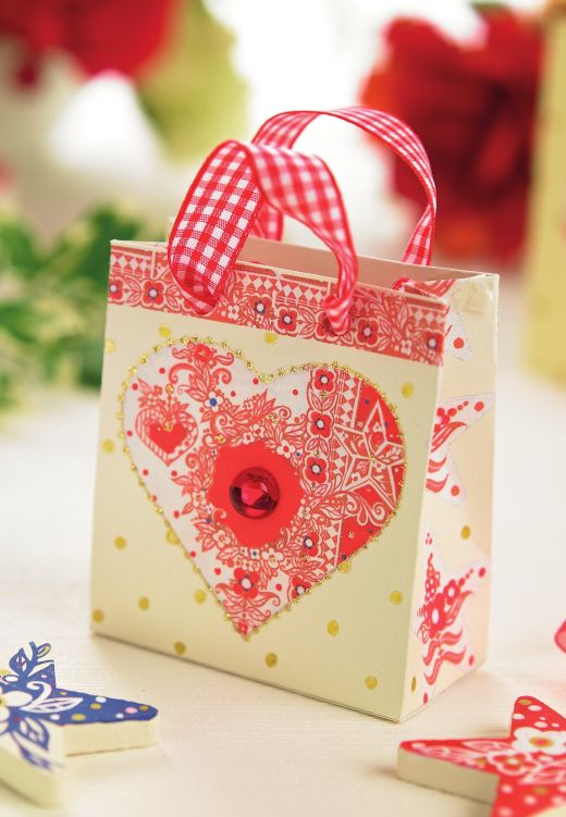 Nordic style Christmas box and card