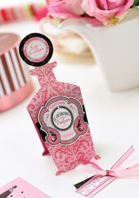 Feminine Perfume Card Motifs