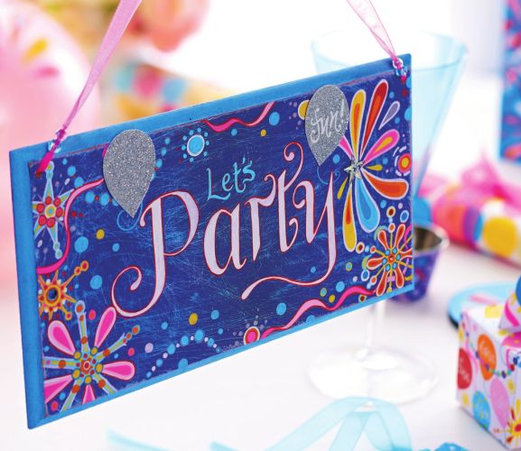 Posca Pen Decorated Party Set