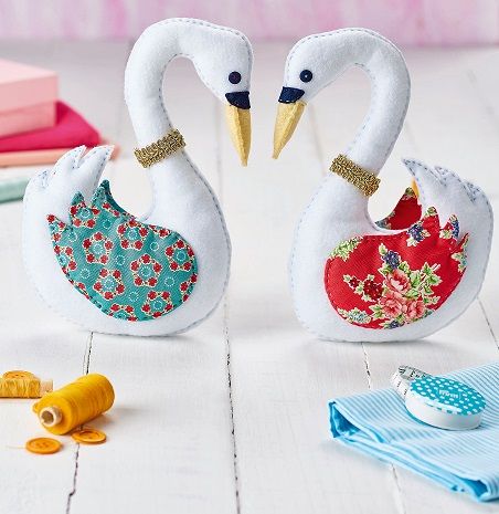 Stitch Regal Swans With Printed Cotton And Felt