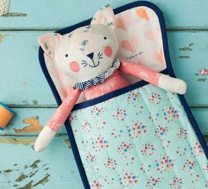 Sew a Sleepy Kitty