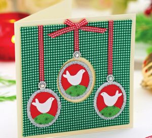 Sparkling festive cards using paper and fabric