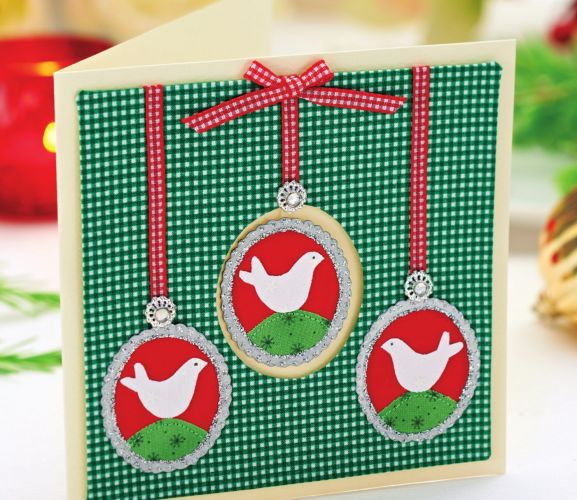 Sparkling festive cards using paper and fabric