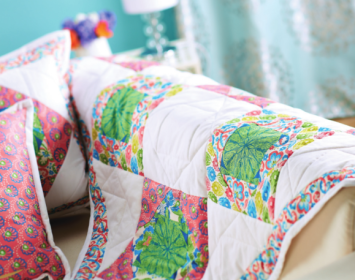 Summer Quilt & Cushions