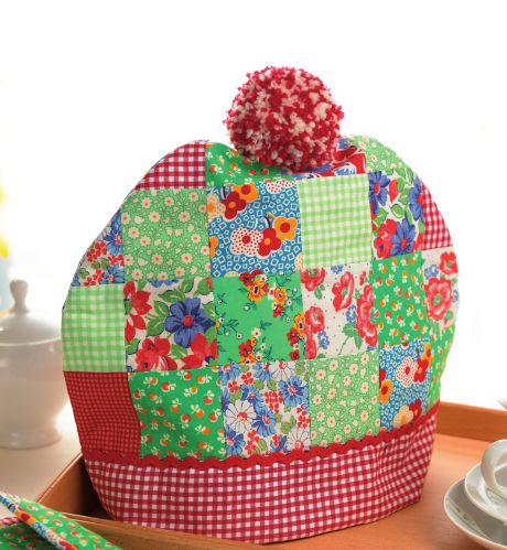 Tea cosy and cutlery holder Tea cosy and cutlery holder