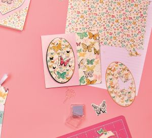 docrafts Papermania Butterfly Dreams Cards